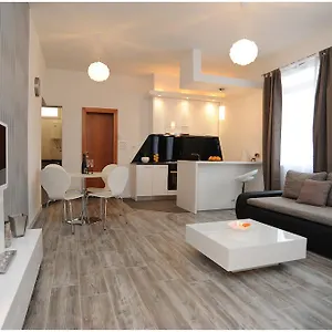 https://guest-house-dg-i.hotelinzadar.com