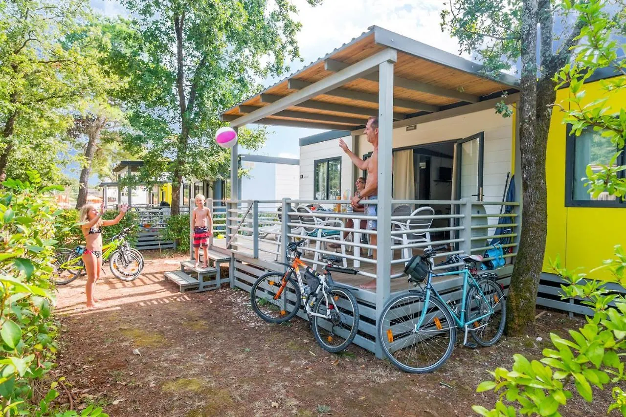 Mobile Homes Bijela Uvala Vacanceselect Poreč