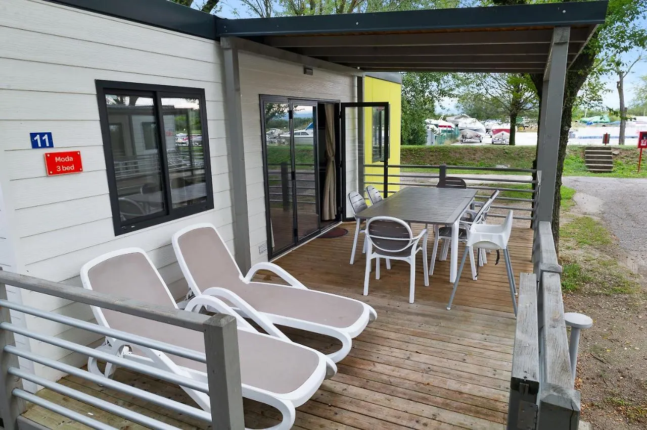 Mobile Homes Bijela Uvala Vacanceselect Poreč Kompleks wypoczynkowy