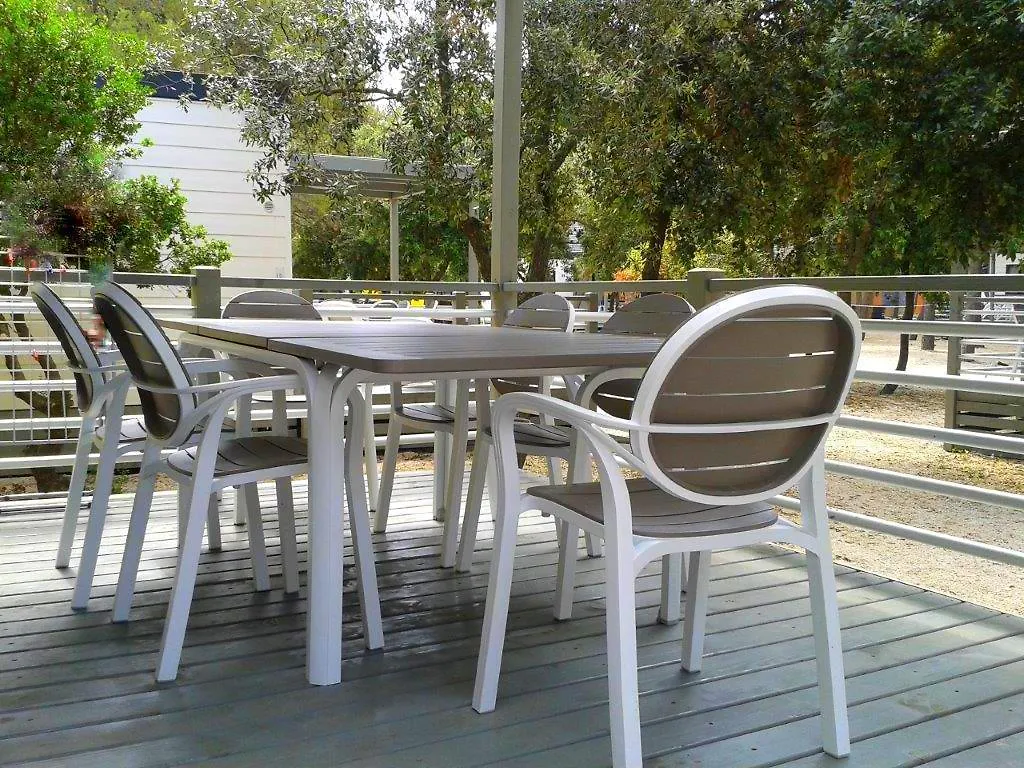 Kompleks wypoczynkowy Mobile Homes Bijela Uvala Vacanceselect Poreč